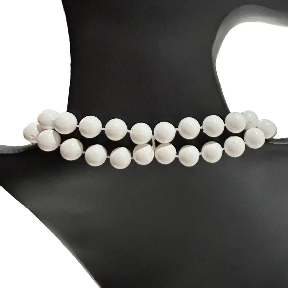 White Double Strand Beaded Necklace - Picture 4 of 4